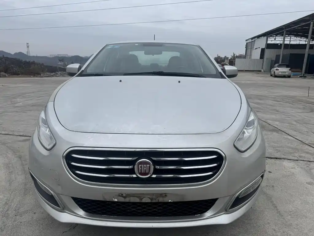 Viaggio 1.4 T Auto Joy