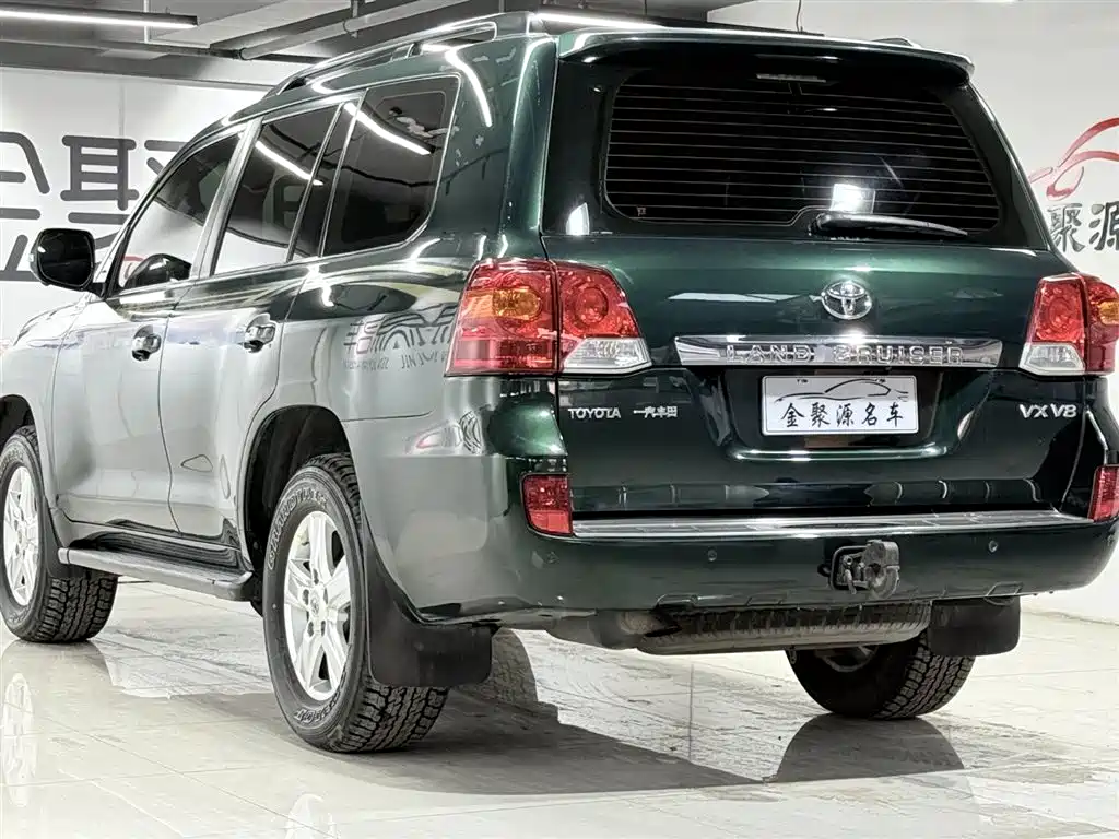 Land Cruiser 4.0 L Auto GX-R