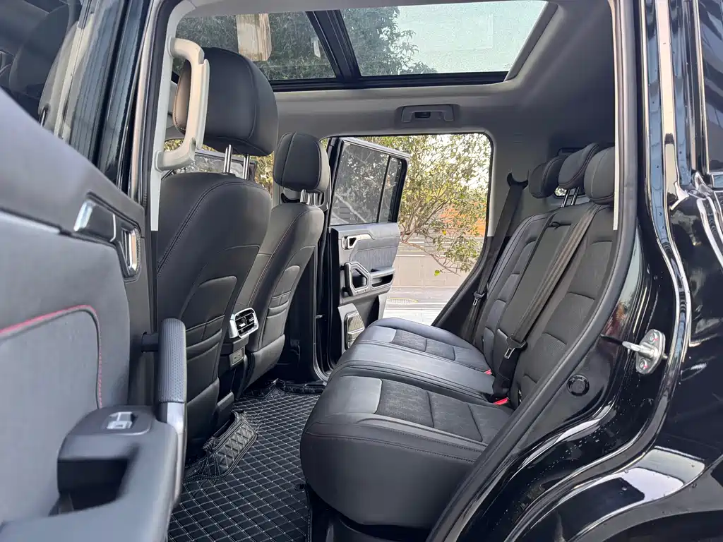 Jetour Traveller 2.0 T 4 WD Cross PRO