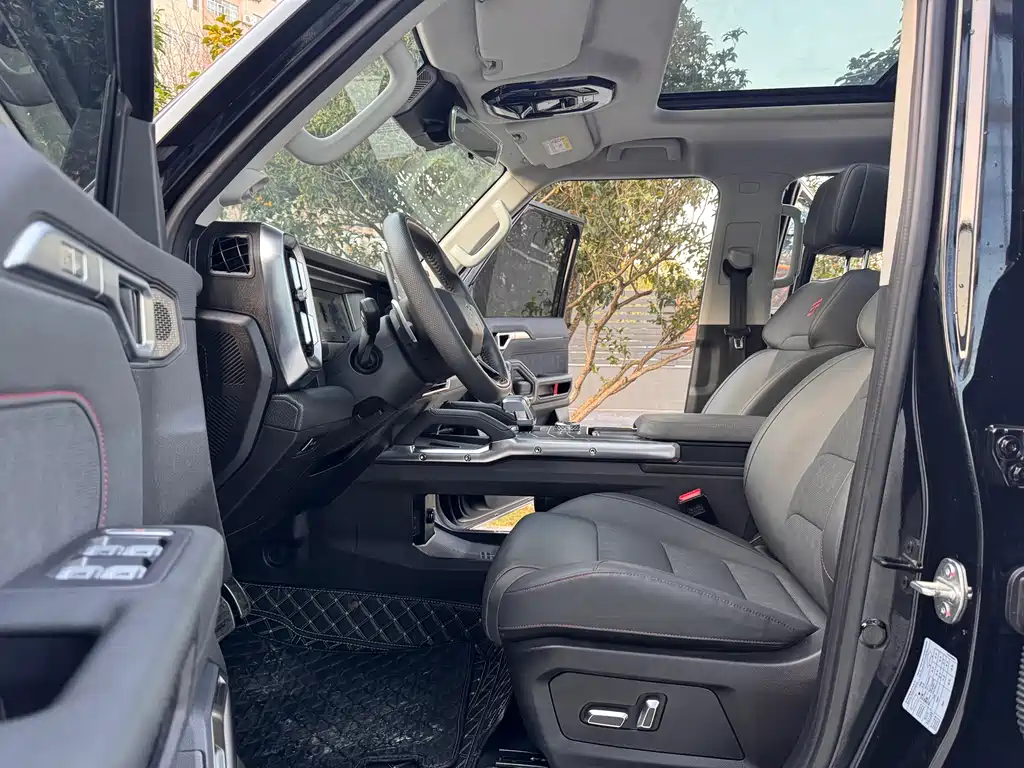 Jetour Traveller 2.0 T 4 WD Cross PRO