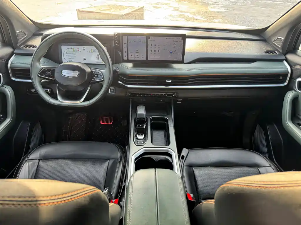 Haoyue L 2.0 T DCT Flagship