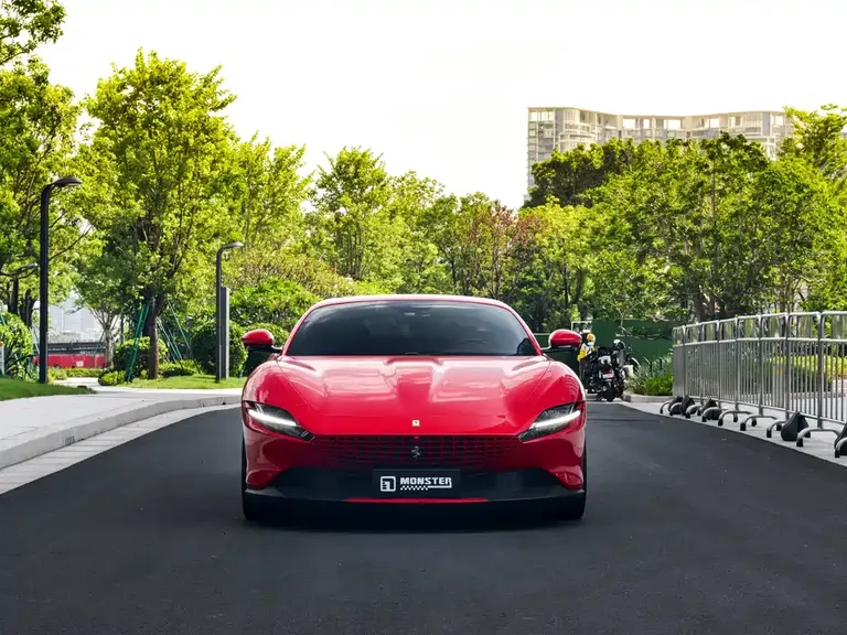 Ferrari Roma 3.9 T V8