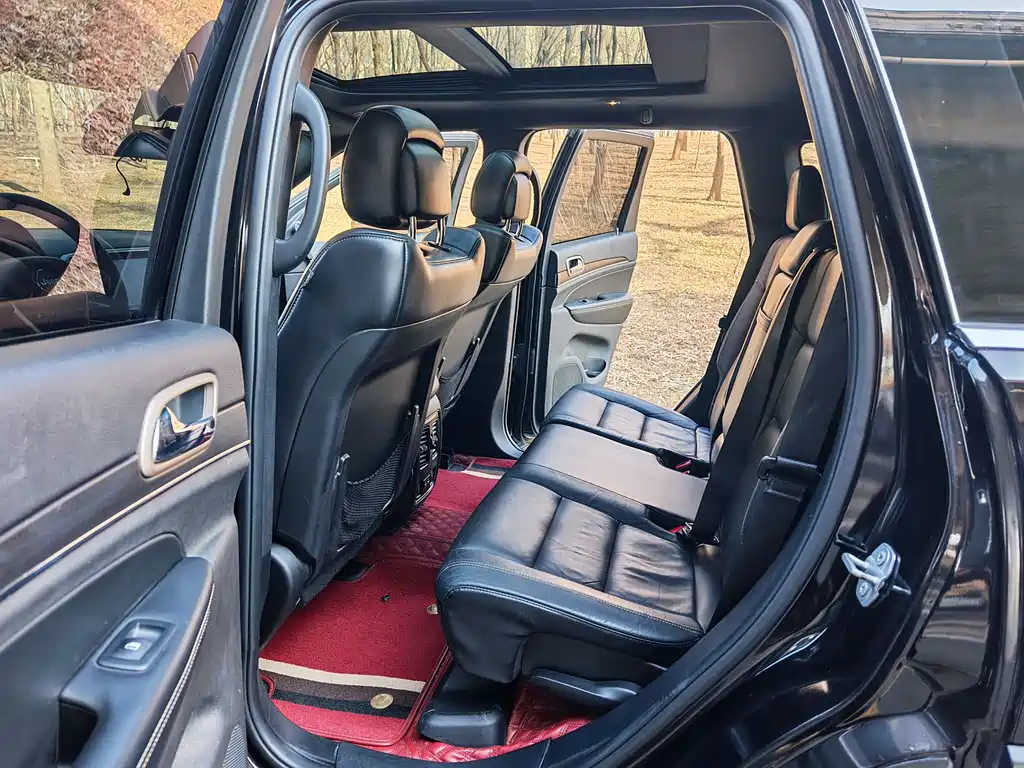 Grand Cherokee (Import) 3.6 L Elite Navigation