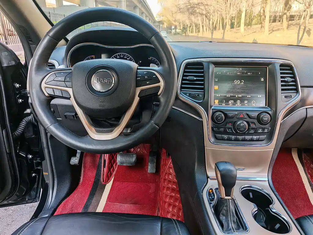 Grand Cherokee (Import) 3.6 L Elite Navigation