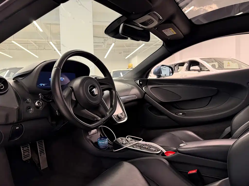McLaren GT 4.0 T Standard
