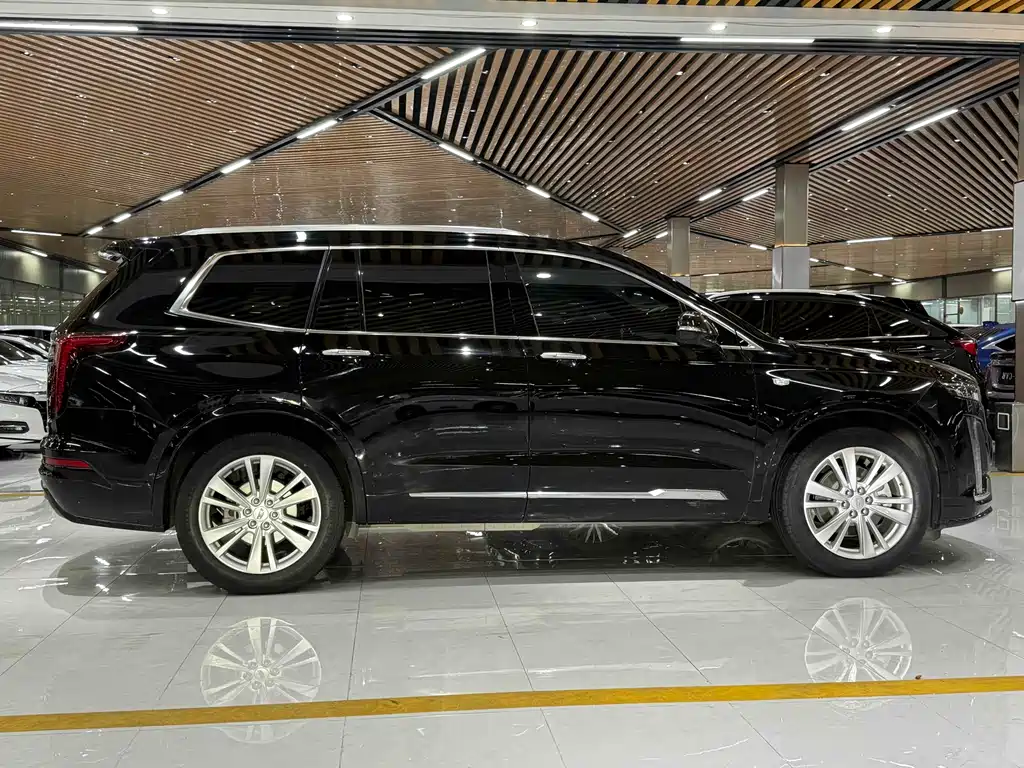 Cadillac XT6 28 T 6-seat Luxury