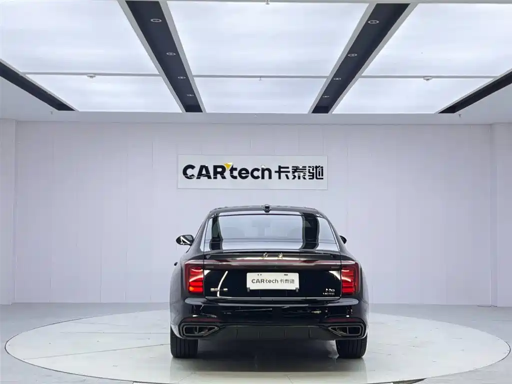 Hongqi H9 2.0 T Flagship Smooth Private Style