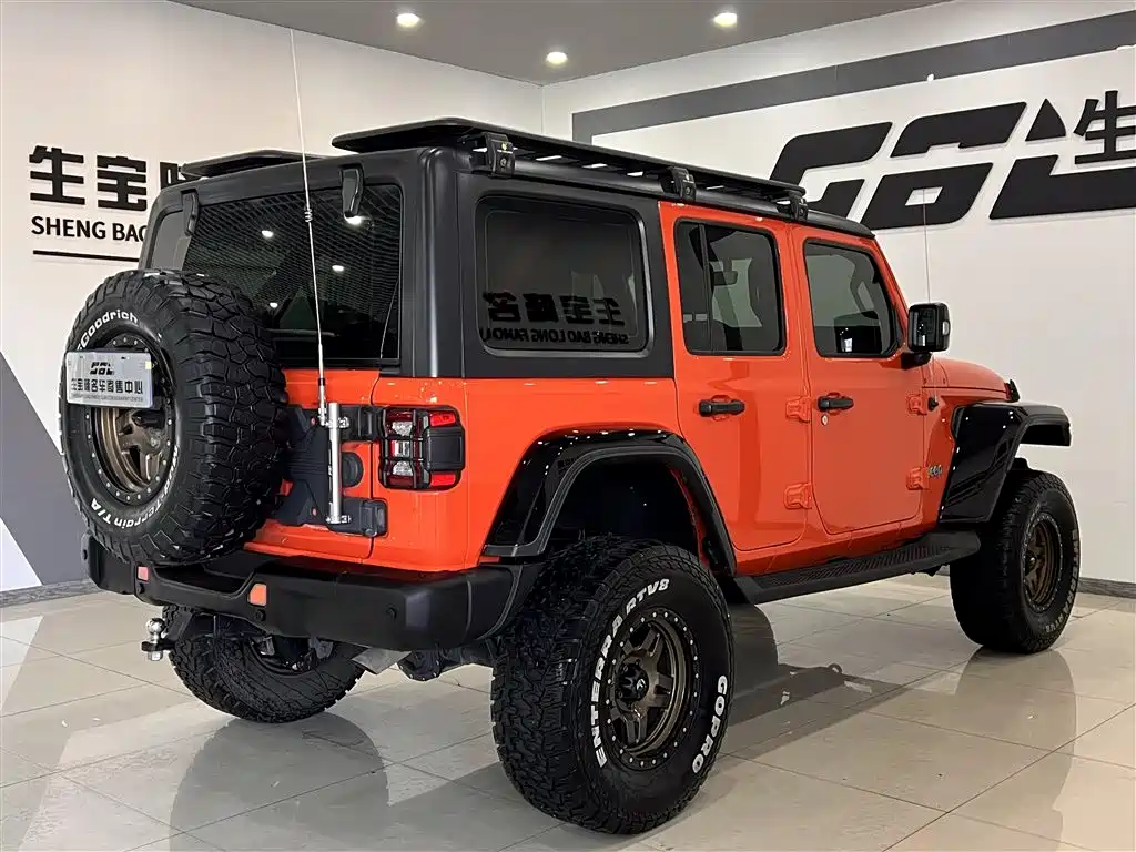 Wrangler 2.0 T Sahara 4-door CN-VI