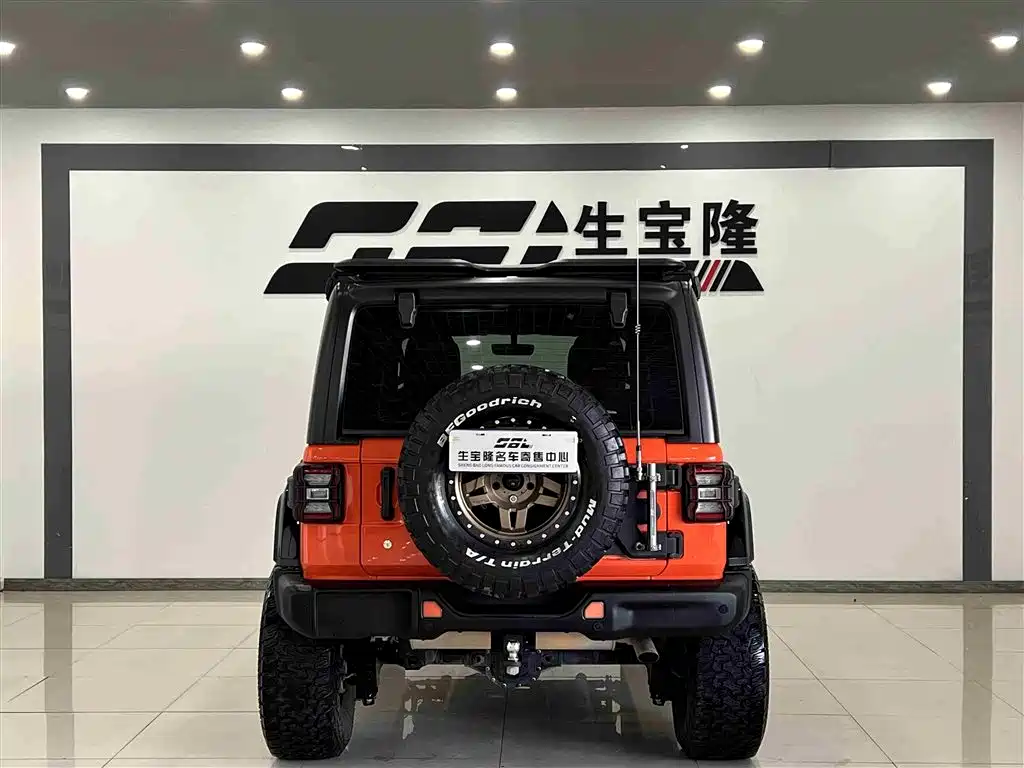 Wrangler 2.0 T Sahara 4-door CN-VI