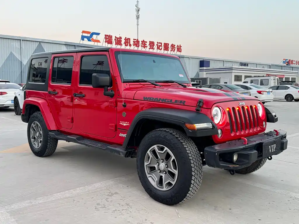 Wrangler 3.6 L Sahara 4-door