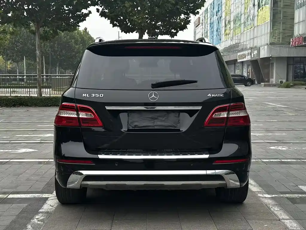 Mercedes-Benz M-Class ML 350 Luxury