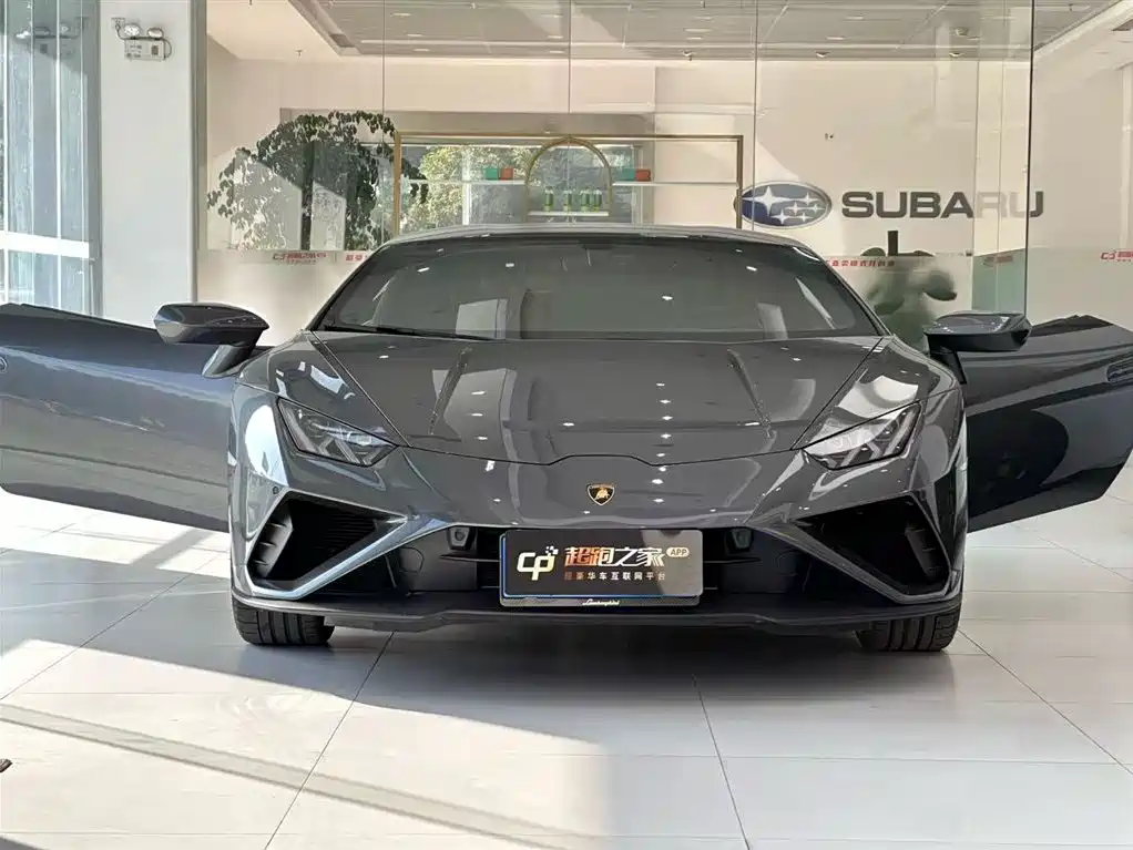 Huracán Huracán EVO RWD