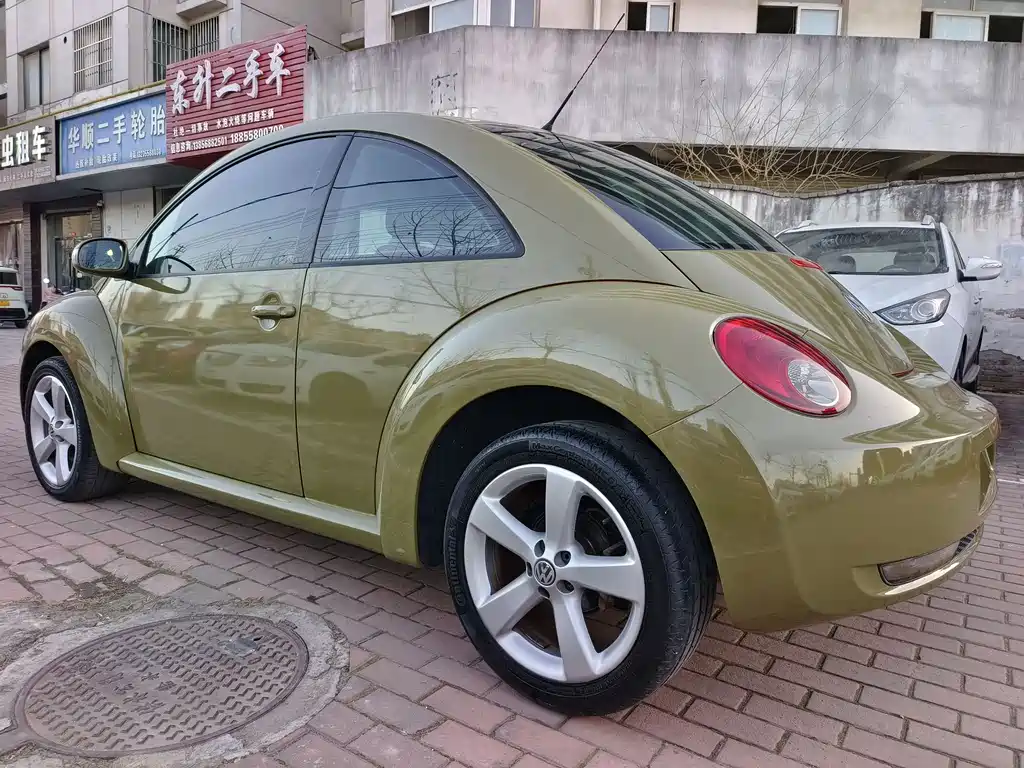 Beetle 1.8 T AT Luxury