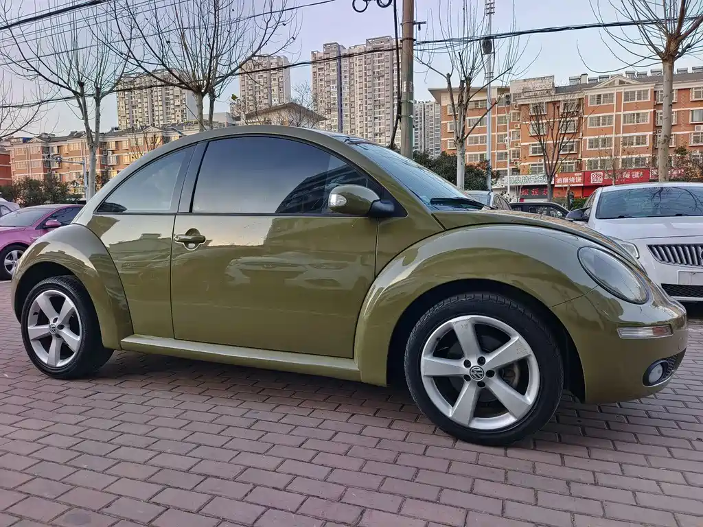 Beetle 1.8 T AT Luxury