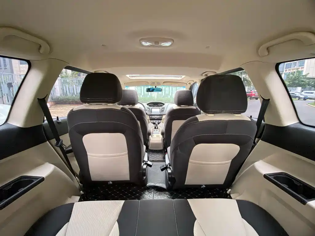 Arrizo M7 2.0 L CVT Wide Joy 223-seat