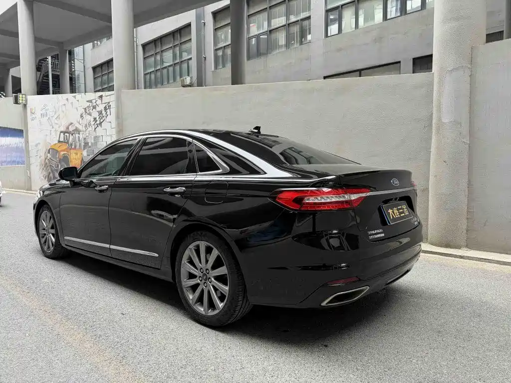 Taurus EcoBoost 245 Vignale Premium Enjoyment