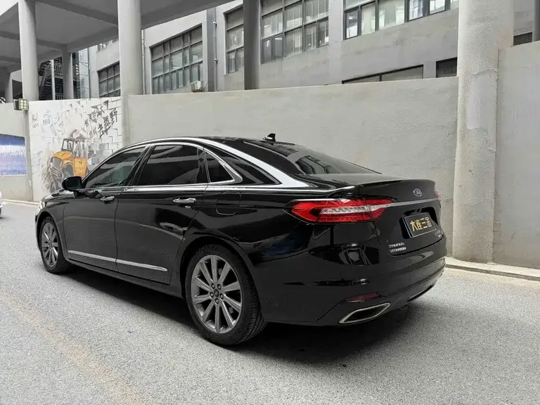Ford Taurus EcoBoost 245 Vignale Premium Enjoyment