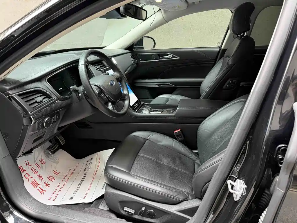 Taurus EcoBoost 245 Vignale Premium Enjoyment