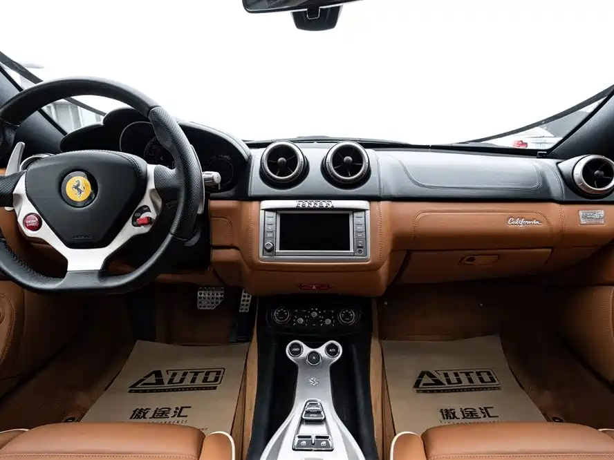 California T 4.3 L Standard