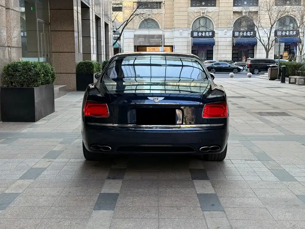 Flying Spur 4.0 T V8 Standard
