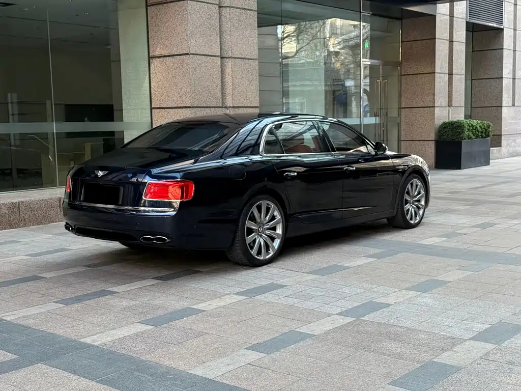 Flying Spur 4.0 T V8 Standard