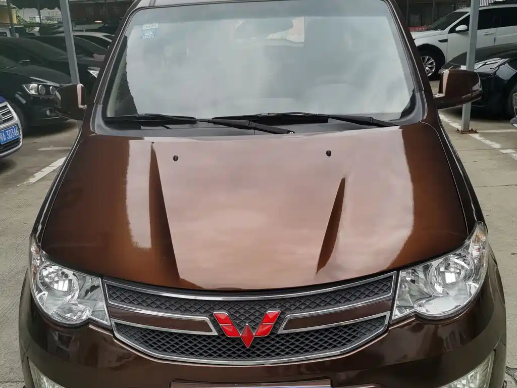 Wuling Hongguang 1.5 L Facelift S Comfort