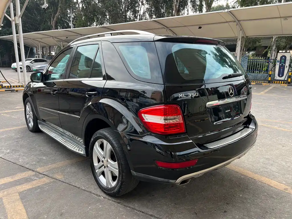 Mercedes-Benz M-Class ML 350 4 MATIC Luxury
