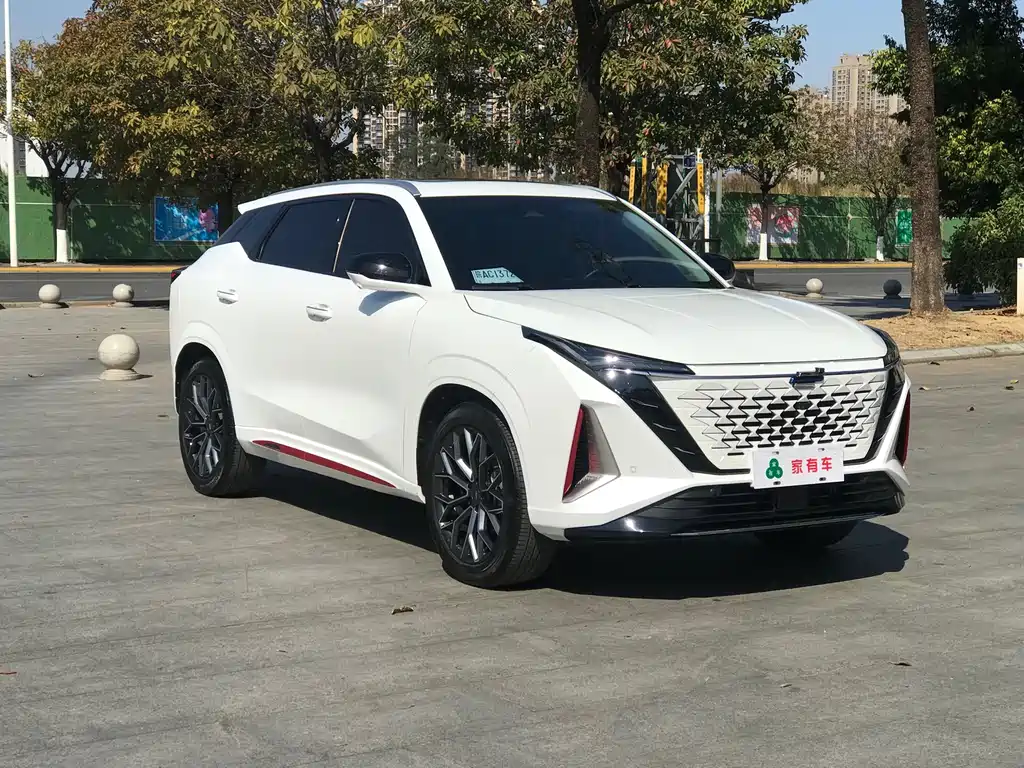 Changan Oshan Z6 Blue Whale 1.5 T DCT Smart Supreme