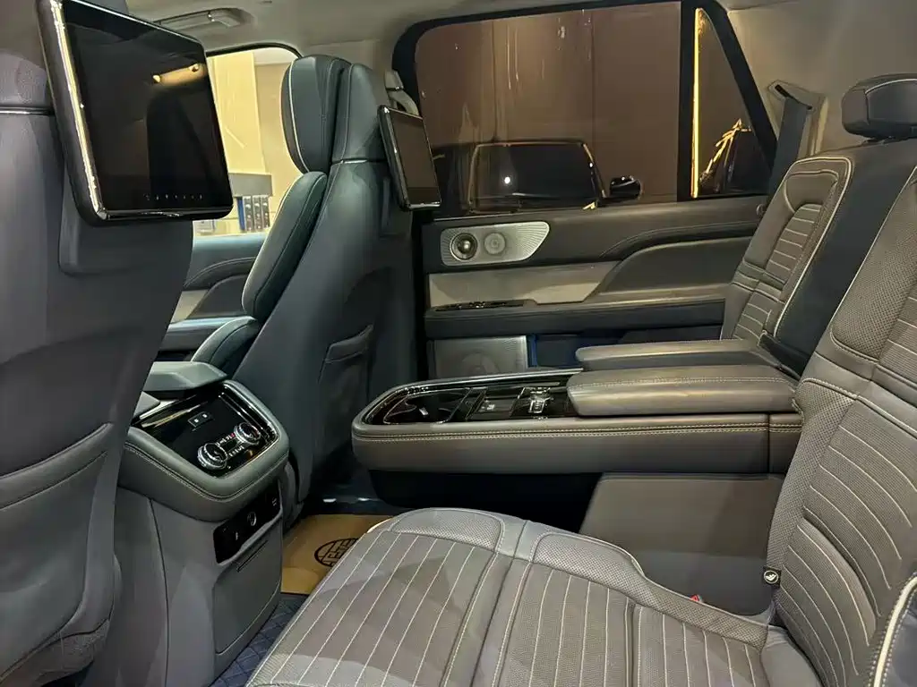 Navigator 3.5 T President Series CN-VI