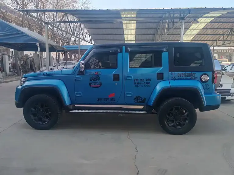 BAIC BJ40 2.3 T Auto 4 WD Rainforest Cross