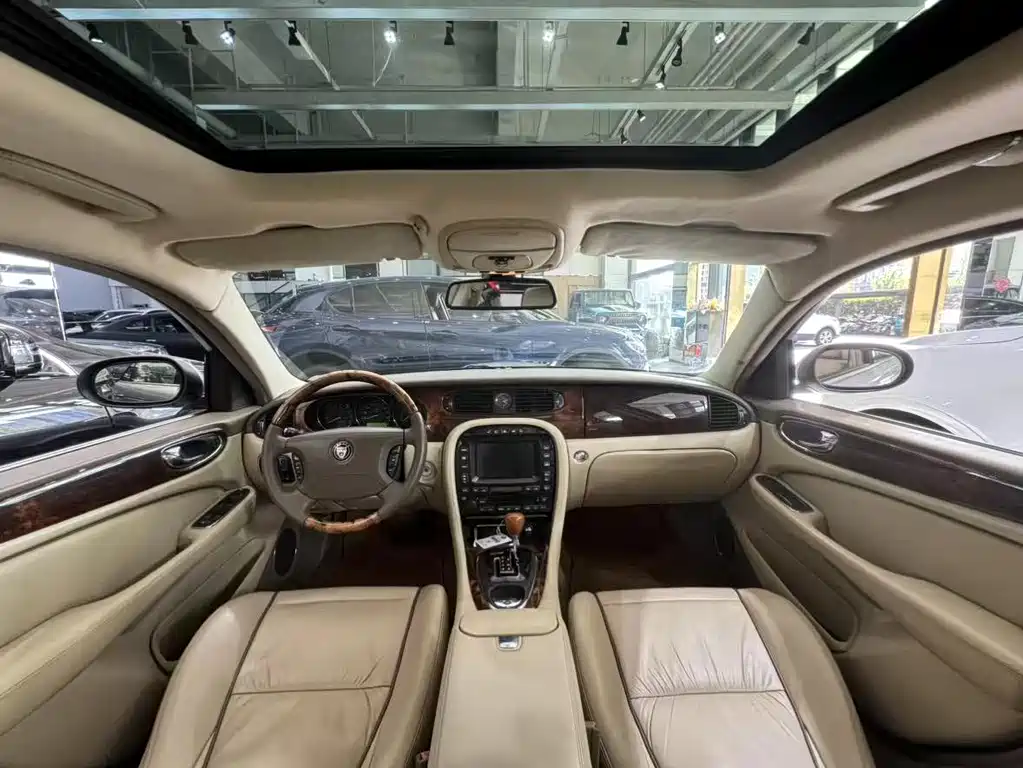 Jaguar XJ XJ6 L 3.0 Royal Extended