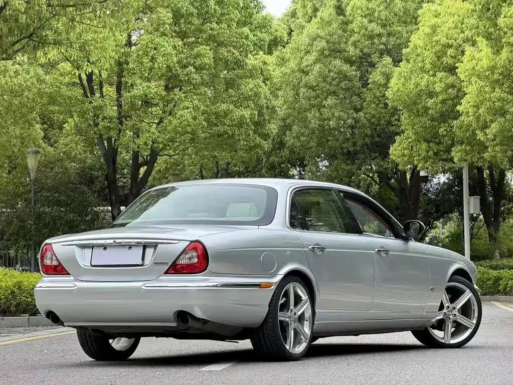 Jaguar XJ XJ6 L 3.0 Royal Extended