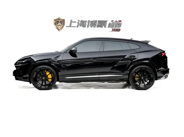 Lamborghini Urus 4.0 T V8