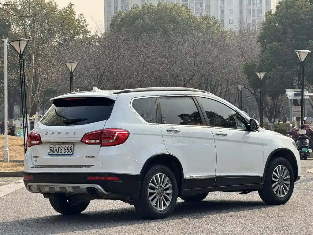 Haval H6 Red Label Sport 1.5 T Auto 2 WD Luxury