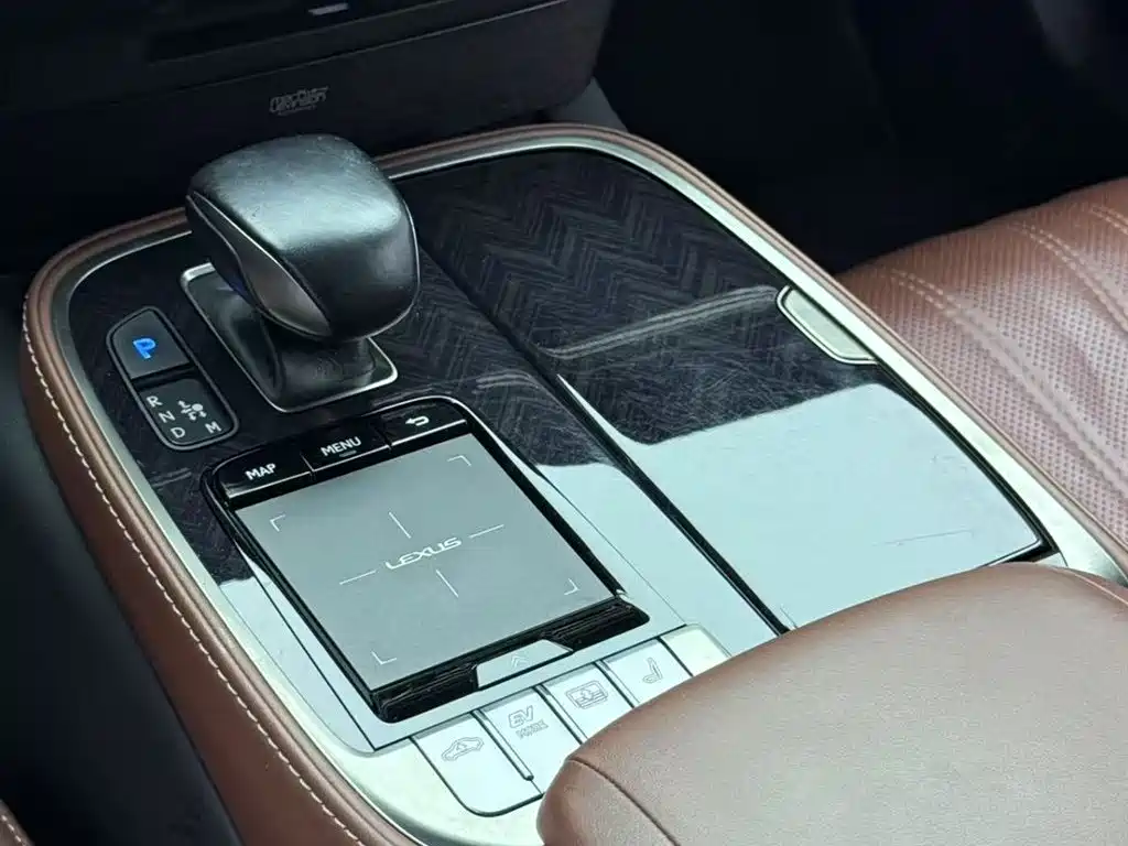 Lexus LS 500 h Executive CN-V
