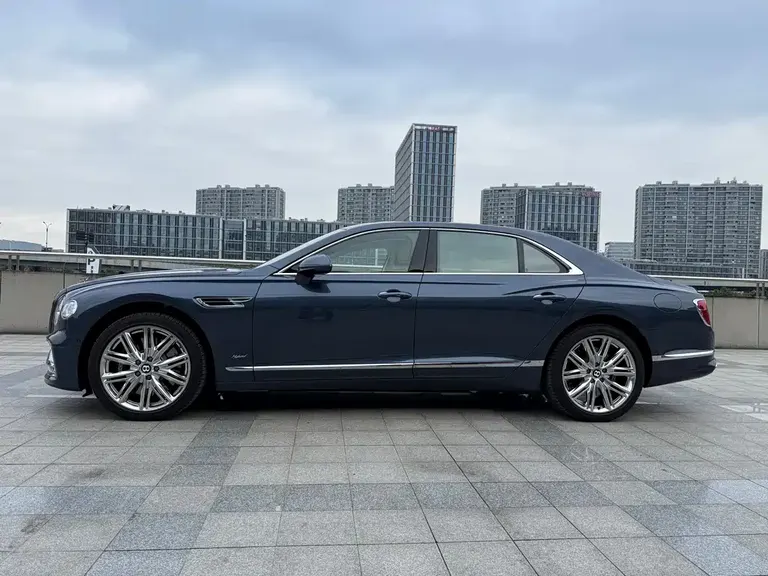 Bentley Flying Spur PHEV 2.9 T V6 Hybrid