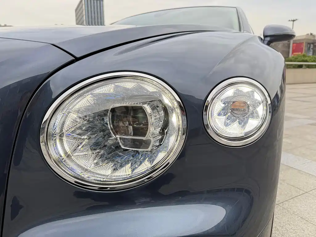 Flying Spur PHEV 2.9 T V6 Hybrid