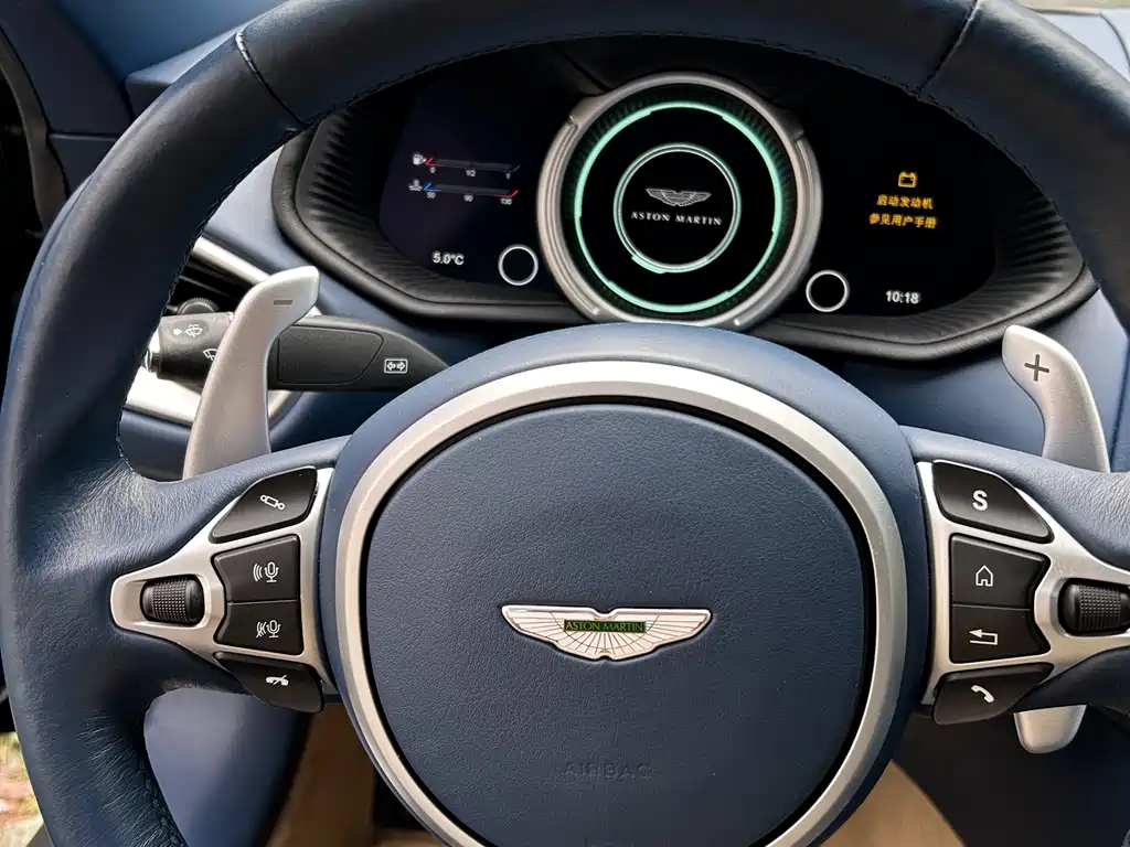 Aston Martin DB11 阿斯顿·马丁DB11 2020款 4.0 T V8 Volante 特别版
