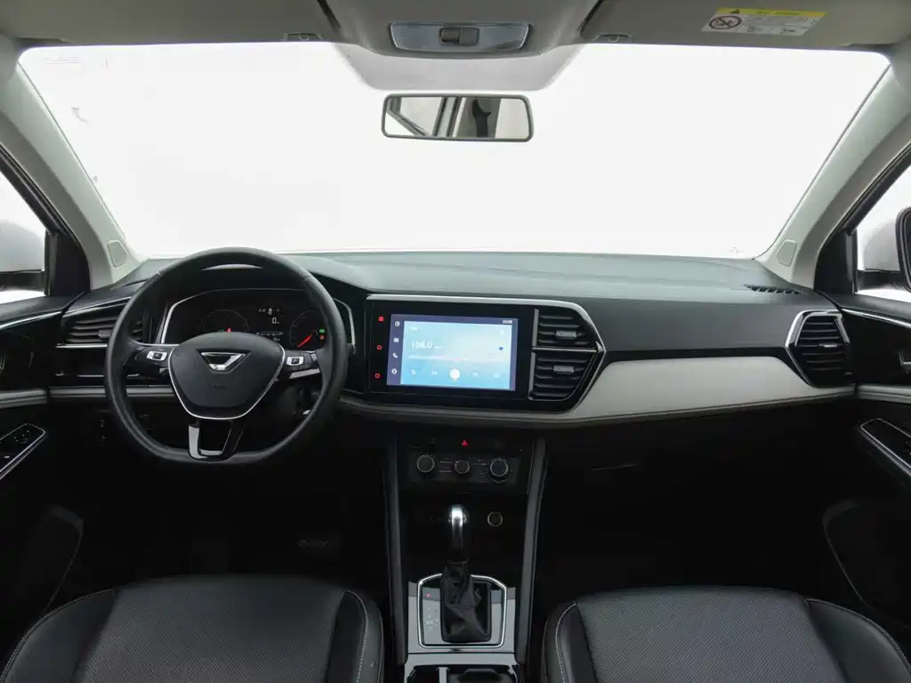 Jetta VS5 280 TSI Auto Progressive