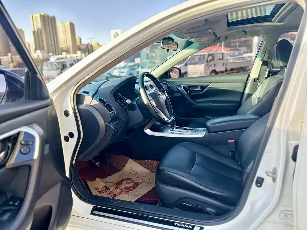 Teana Facelift 2.0 L XL Comfort
