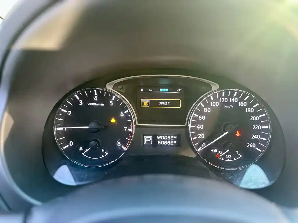 Teana Facelift 2.0 L XL Comfort