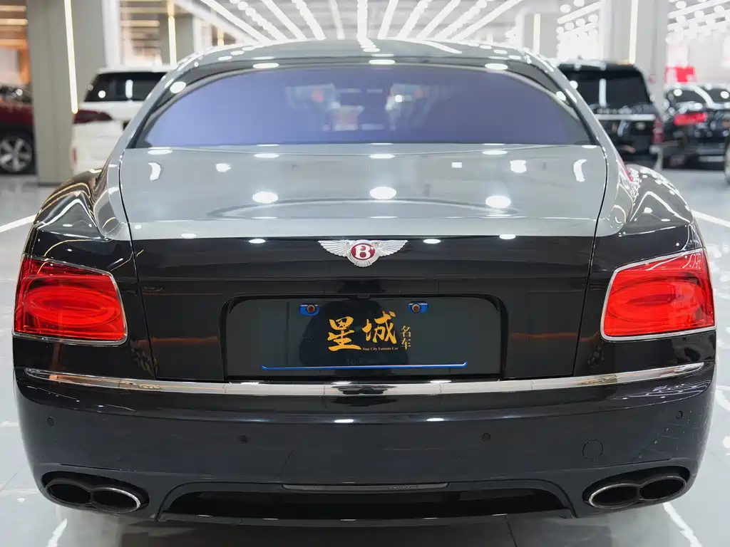 Flying Spur 4.0 T V8 Standard