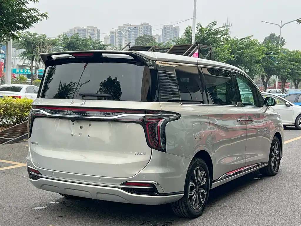 Hongqi HQ9 2.0 T Connected Flagship Enjoyment