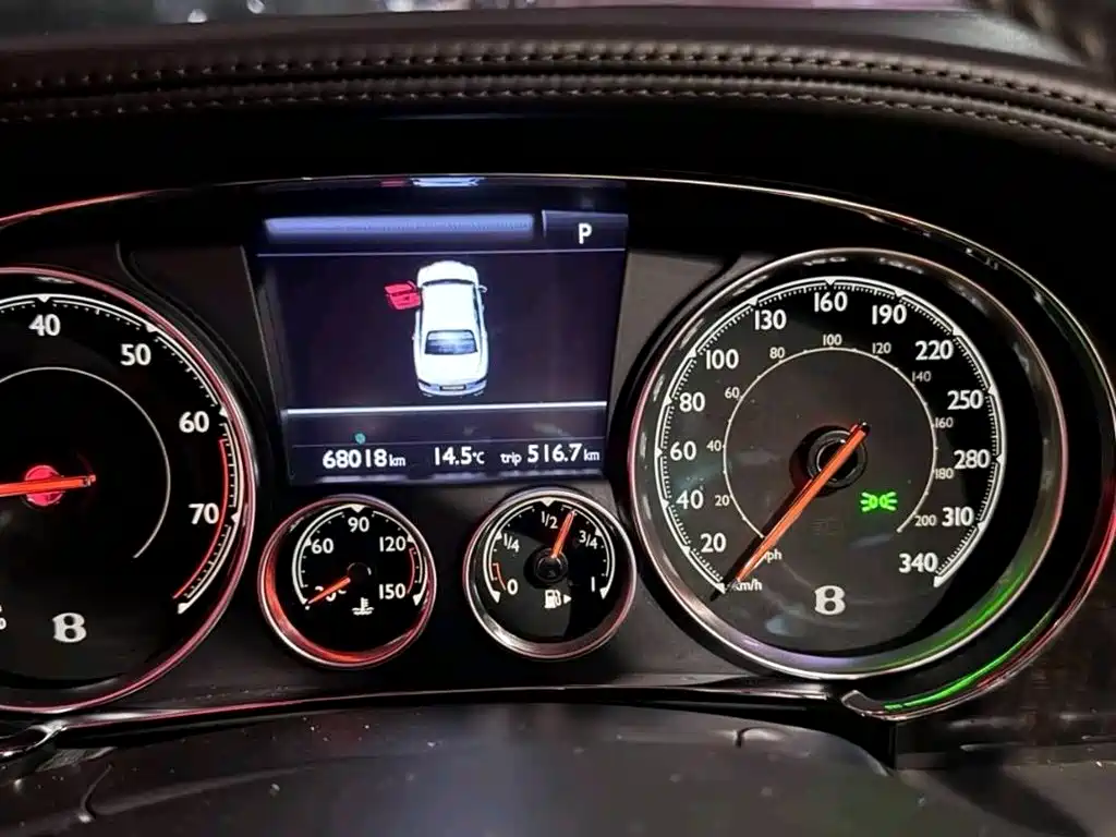 Flying Spur 4.0 T V8 Standard