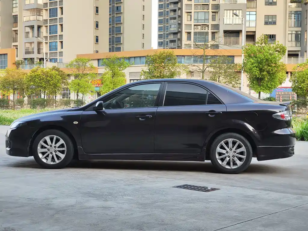 Mazda 6 2.0 L Auto Fashion