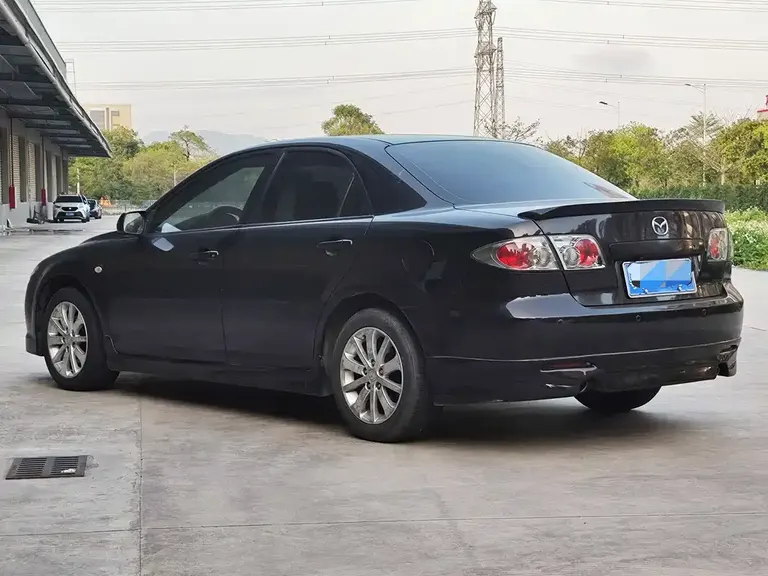 Mazda 6 2.0 L Auto Fashion