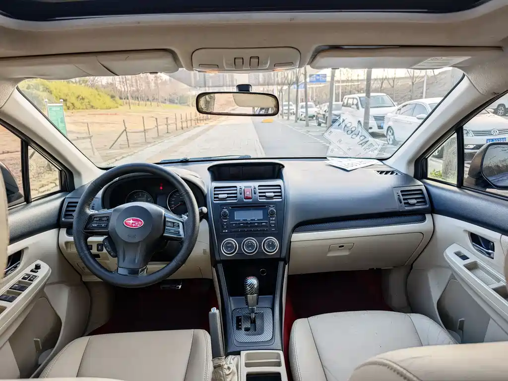 Subaru XV 2.0 i Luxury