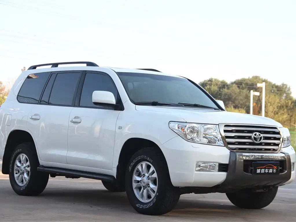 Land Cruiser 4.7 L Auto VX