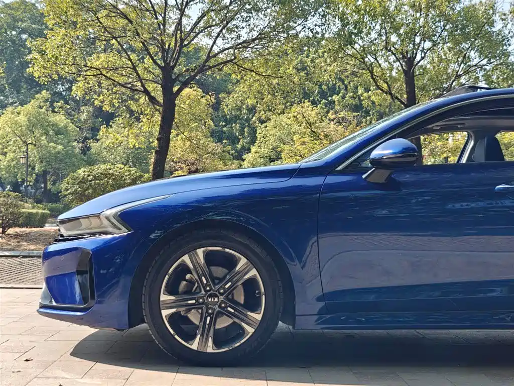 Kia K5 270 T CVVD Luxury