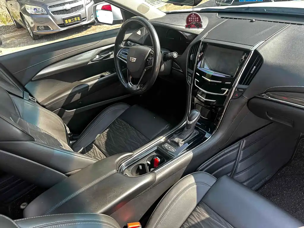 Cadillac ATS-L 28 T Tech